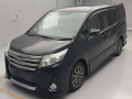 2015 Toyota Noah