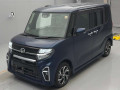 2021 Daihatsu Tanto Custom