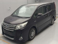 2016 Toyota Noah