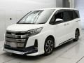 2019 Toyota Noah