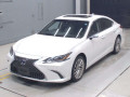 2019 Lexus ES