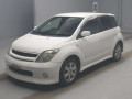 2004 Toyota IST