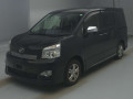 2013 Toyota Voxy