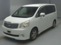 2011 Toyota Noah