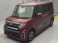 2021 Daihatsu Tanto Custom