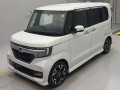 2019 Honda N-BOX CUSTOM