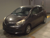 2012 Toyota Vitz