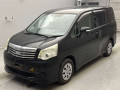2013 Toyota Noah