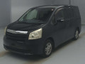 2010 Toyota Noah