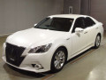 2014 Toyota Crown Hybrid