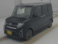 2022 Daihatsu Tanto Custom