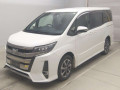 2017 Toyota Noah