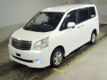 2012 Toyota Noah