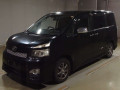 2011 Toyota Voxy