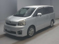 2010 Toyota Voxy