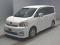 2011 Toyota Voxy