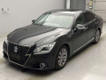 2013 Toyota Crown Hybrid