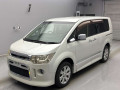 2010 Mitsubishi Delica D5