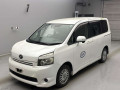 2009 Toyota Voxy