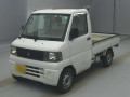 2004 Mitsubishi Minicab Truck