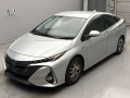 2019 Toyota Prius PHV