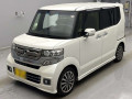 2017 Honda N-BOX CUSTOM