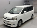 2012 Toyota Voxy