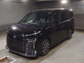 2023 Toyota Voxy