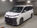 2022 Toyota Voxy