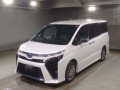 2020 Toyota Voxy