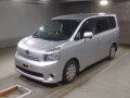 2009 Toyota Voxy
