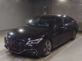 2019 Toyota Crown Hybrid