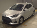 2021 Toyota YARIS