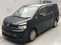 2010 Toyota Voxy