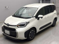 2022 Toyota Sienta