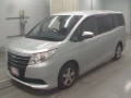 2014 Toyota Noah