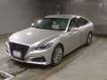 2020 Toyota Crown Hybrid