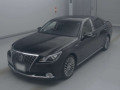 2017 Toyota Crown Majesta