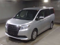 2015 Toyota Noah