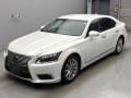 2013 Lexus LS