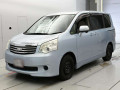 2012 Toyota Noah