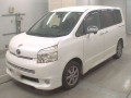 2009 Toyota Voxy