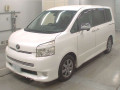 2010 Toyota Voxy