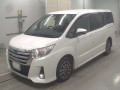 2014 Toyota Noah