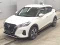 2023 Nissan KIX