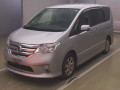 2013 Nissan Serena