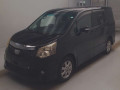 2013 Toyota Noah