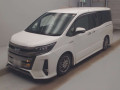2018 Toyota Noah