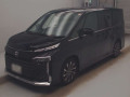 2022 Toyota Voxy