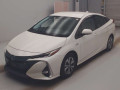 2019 Toyota Prius PHV